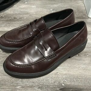 Zara men’s brown loafers